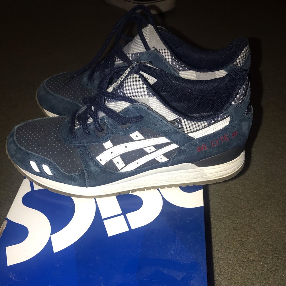 ASICS gel - Picture 3 of 4